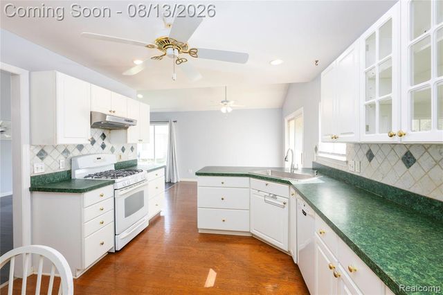 5786 Ortman Drive, Sterling Heights, MI 48314