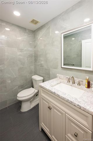 5786 Ortman Drive, Sterling Heights, MI 48314