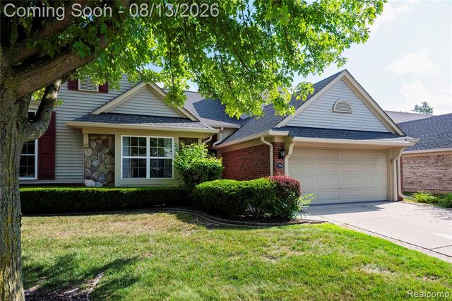 5786 Ortman Drive, Sterling Heights, MI 48314