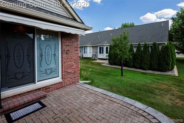 5786 Ortman Drive, Sterling Heights, MI 48314
