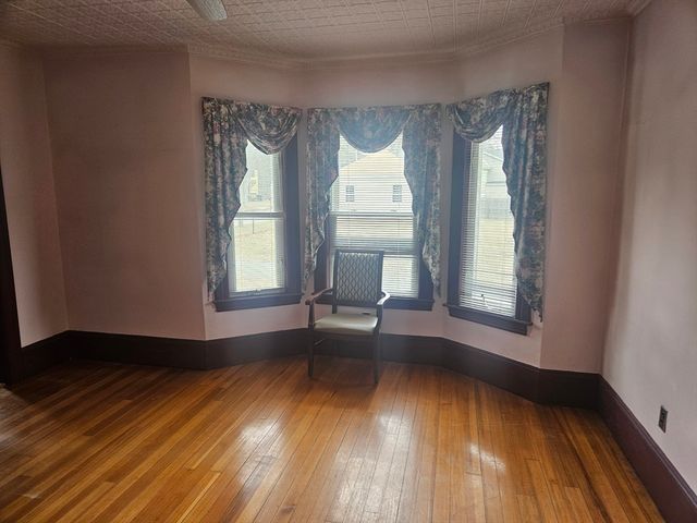 117 Bellevue Ave, Dracut, MA 01826