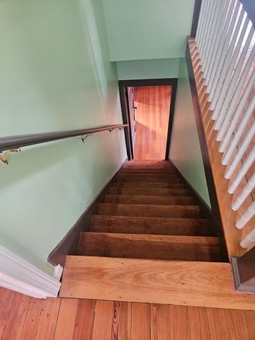 117 Bellevue Ave, Dracut, MA 01826
