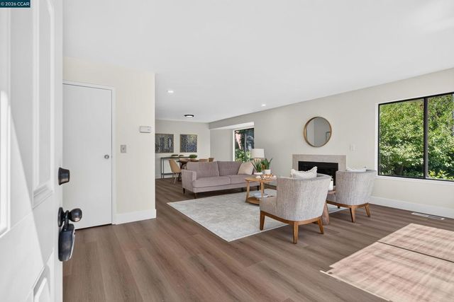 1707 Dalessi Dr, Pinole, CA 94564