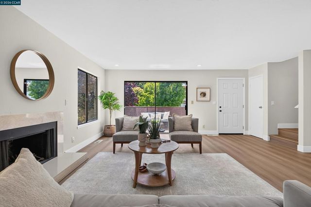 1707 Dalessi Dr, Pinole, CA 94564