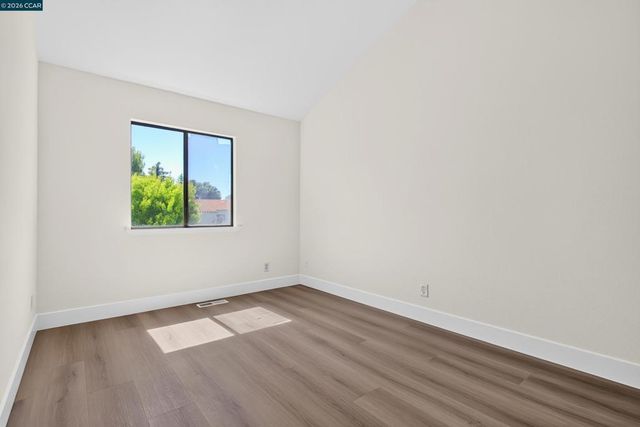 1707 Dalessi Dr, Pinole, CA 94564