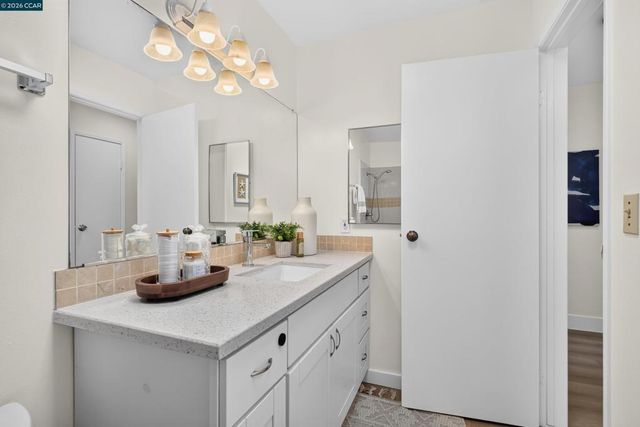1707 Dalessi Dr, Pinole, CA 94564