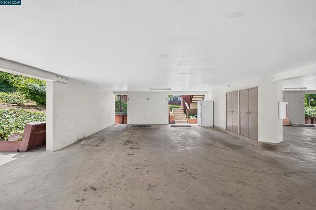 1707 Dalessi Dr, Pinole, CA 94564