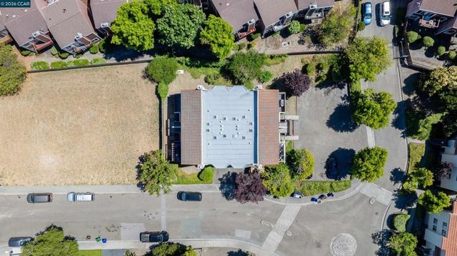 1707 Dalessi Dr, Pinole, CA 94564