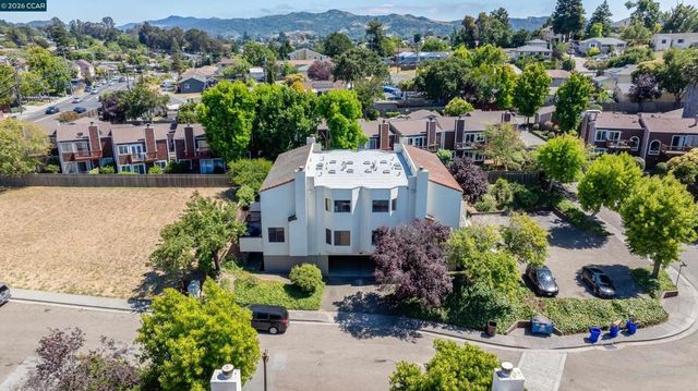1707 Dalessi Dr, Pinole, CA 94564