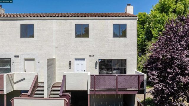 1707 Dalessi Dr, Pinole, CA 94564