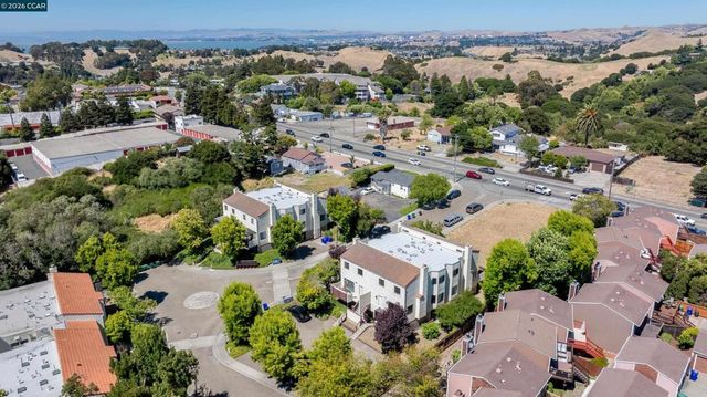 1707 Dalessi Dr, Pinole, CA 94564