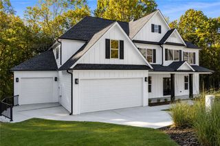 9135 Fox Trail Lane, Gainesville, GA 30506