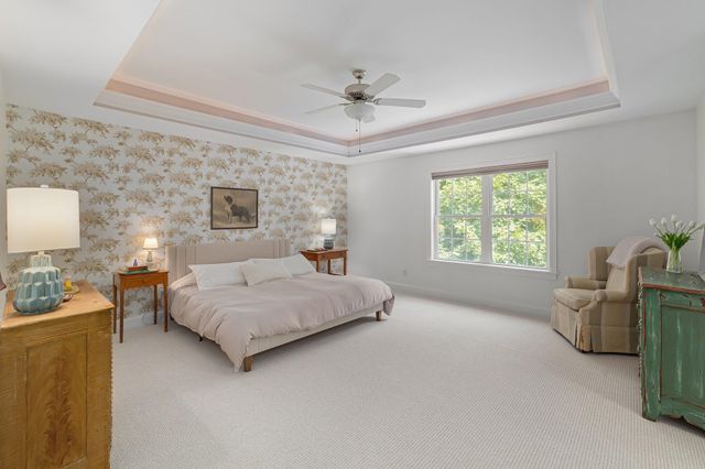 89 Blackberry Lane, South Burlington, VT 05403