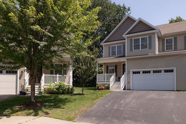 89 Blackberry Lane, South Burlington, VT 05403
