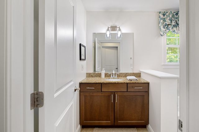 89 Blackberry Lane, South Burlington, VT 05403