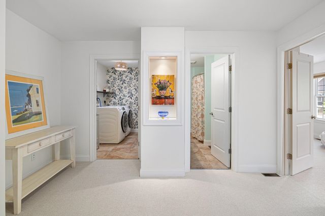 89 Blackberry Lane, South Burlington, VT 05403