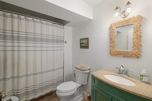 89 Blackberry Lane, South Burlington, VT 05403