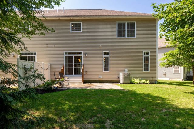 89 Blackberry Lane, South Burlington, VT 05403