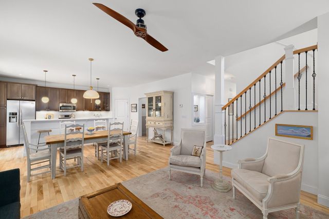 89 Blackberry Lane, South Burlington, VT 05403