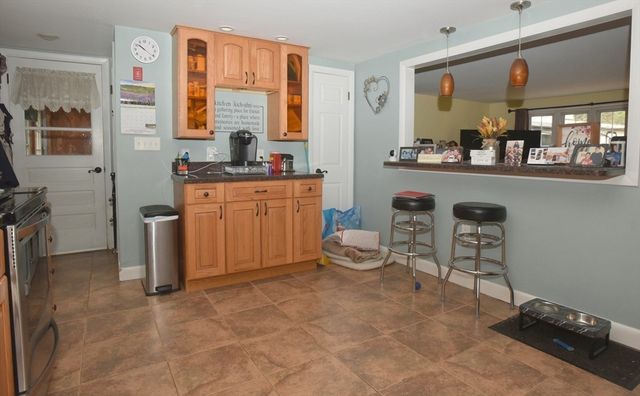 755 Center St, Pembroke, MA 02359