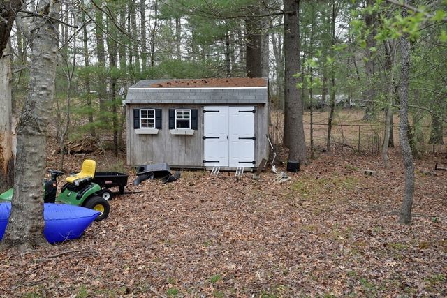 755 Center St, Pembroke, MA 02359