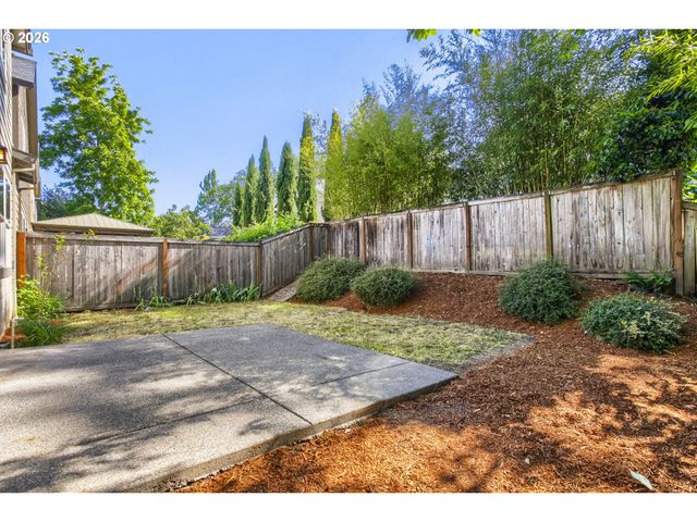 2219 Se TROLLEY LINE Ln, Milwaukie, OR 97267