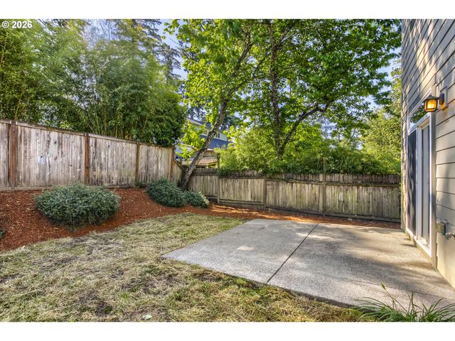 2219 Se TROLLEY LINE Ln, Milwaukie, OR 97267
