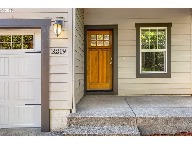 2219 Se TROLLEY LINE Ln, Milwaukie, OR 97267