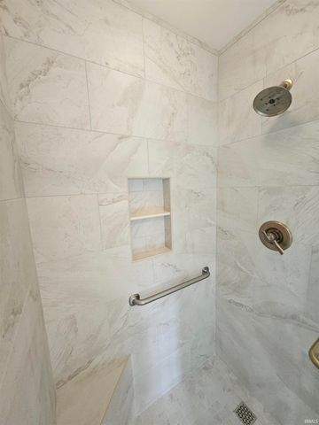 1322 Timberlake Road, Evansville, IN 47710