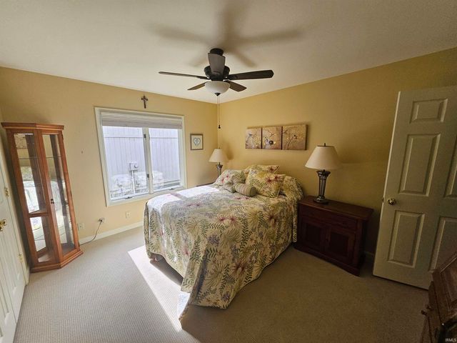 1322 Timberlake Road, Evansville, IN 47710