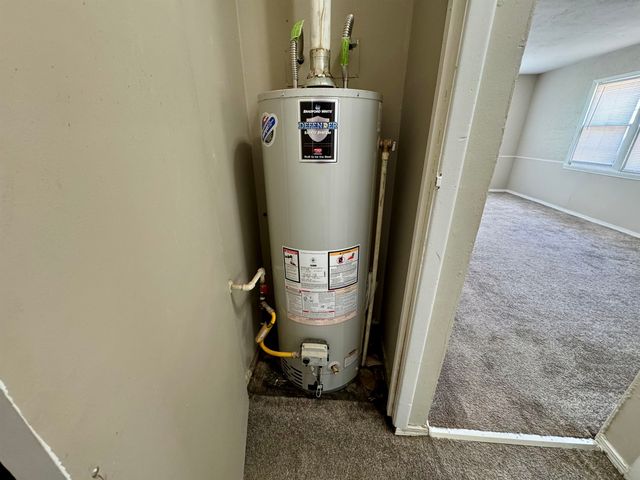 2929 E Idlewild, Wichita, KS 67216