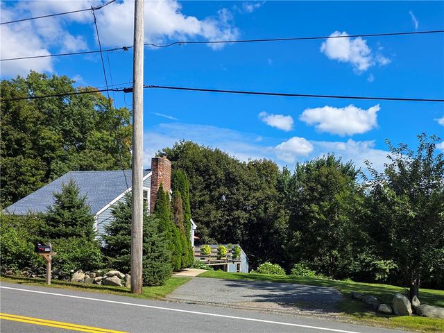 1901 Old Louisquisset Pike, Lincoln, RI 02865
