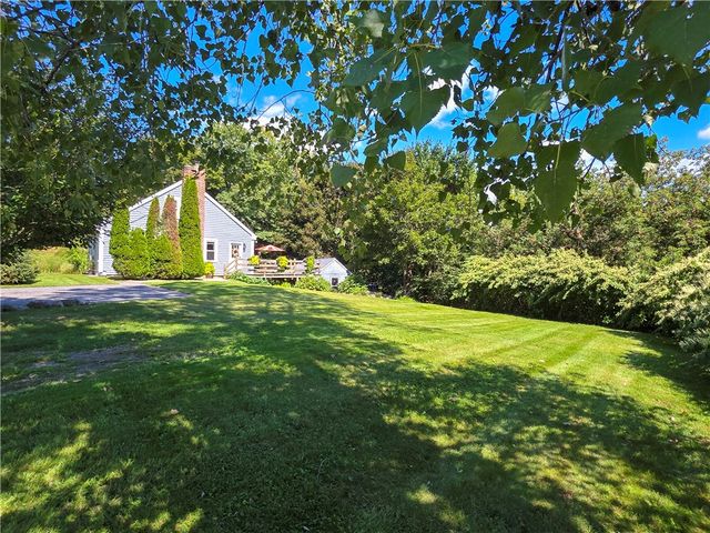 1901 Old Louisquisset Pike, Lincoln, RI 02865