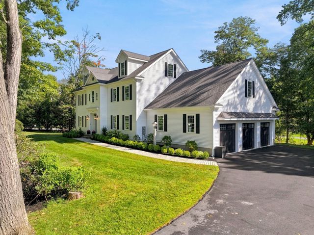 303 Chestnut St, North Andover, MA 01845