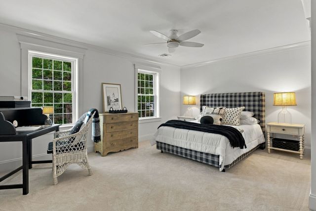 303 Chestnut St, North Andover, MA 01845