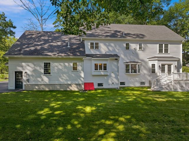 303 Chestnut St, North Andover, MA 01845