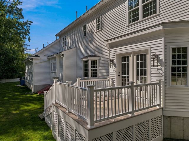 303 Chestnut St, North Andover, MA 01845