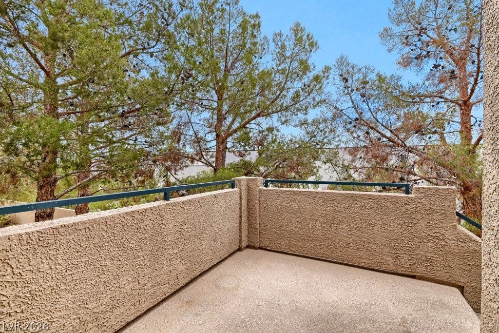2152 Jasper Bluff Street 202, Las Vegas, NV 89117 — photo 3