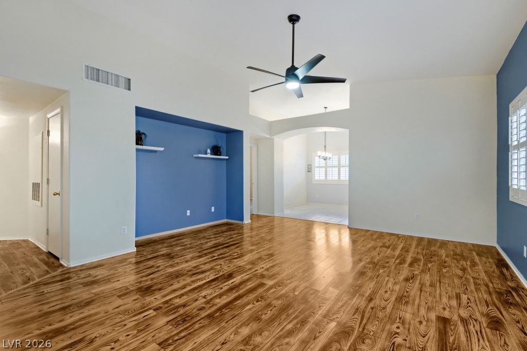 2152 Jasper Bluff Street 202, Las Vegas, NV 89117 — photo 5