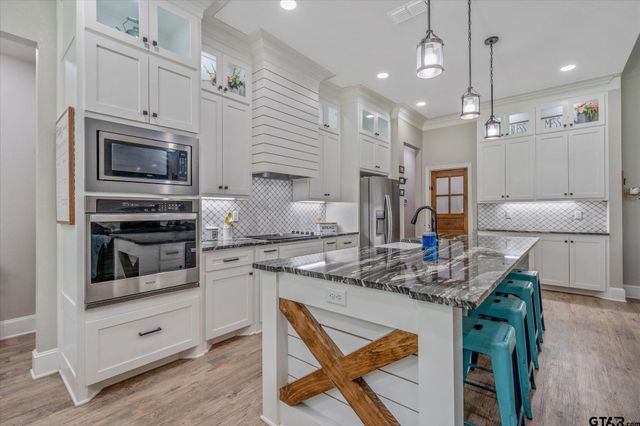 12890 CR 463, Tyler, TX 75706