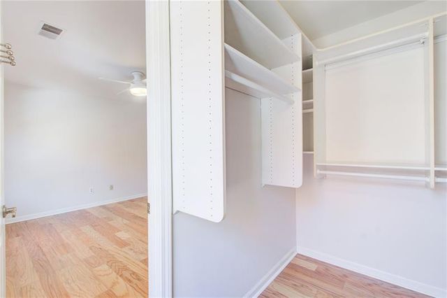 879 Lenox Oaks NE Circle, Atlanta, GA 30324