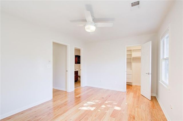 879 Lenox Oaks NE Circle, Atlanta, GA 30324