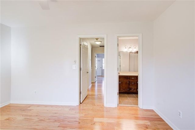 879 Lenox Oaks NE Circle, Atlanta, GA 30324