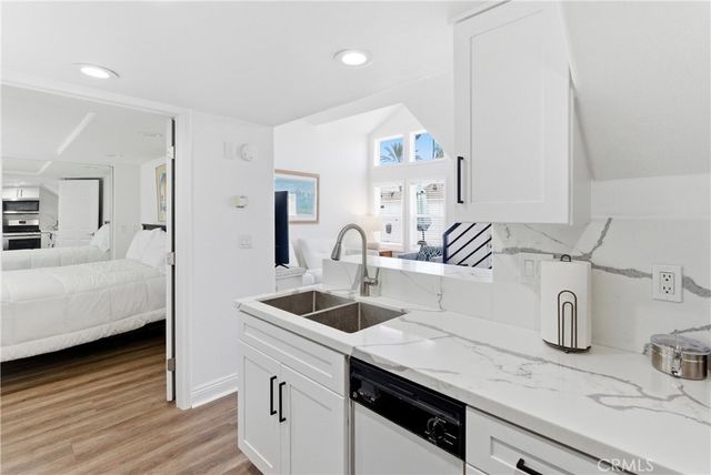 10 Anza Street, Newport Beach, CA 92663