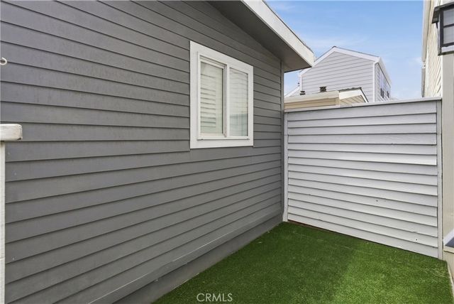 10 Anza Street, Newport Beach, CA 92663