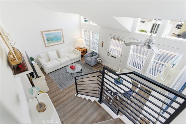 10 Anza Street, Newport Beach, CA 92663