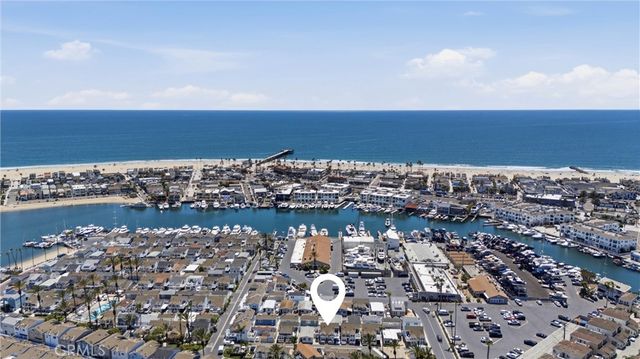 10 Anza Street, Newport Beach, CA 92663