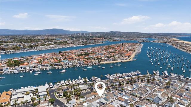 10 Anza Street, Newport Beach, CA 92663