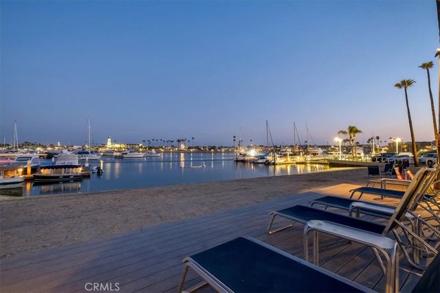 10 Anza Street, Newport Beach, CA 92663