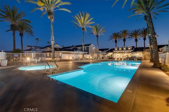 10 Anza Street, Newport Beach, CA 92663